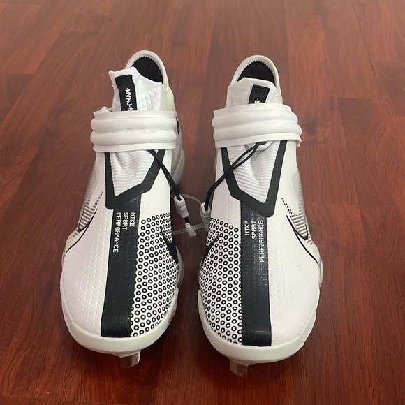 Nike Force Zoom Trout 7 Men’s White/Black Baseball Cleats - Picture 2 of 5